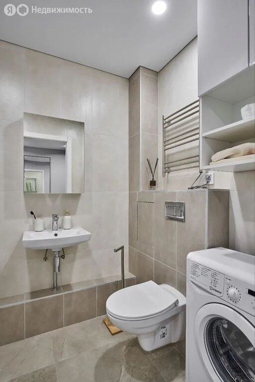 m. Verkhnie Likhobory: Apartment, studio