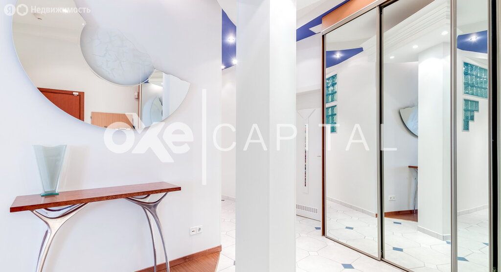 m. Trubnaya: Apartment, 3-rooms