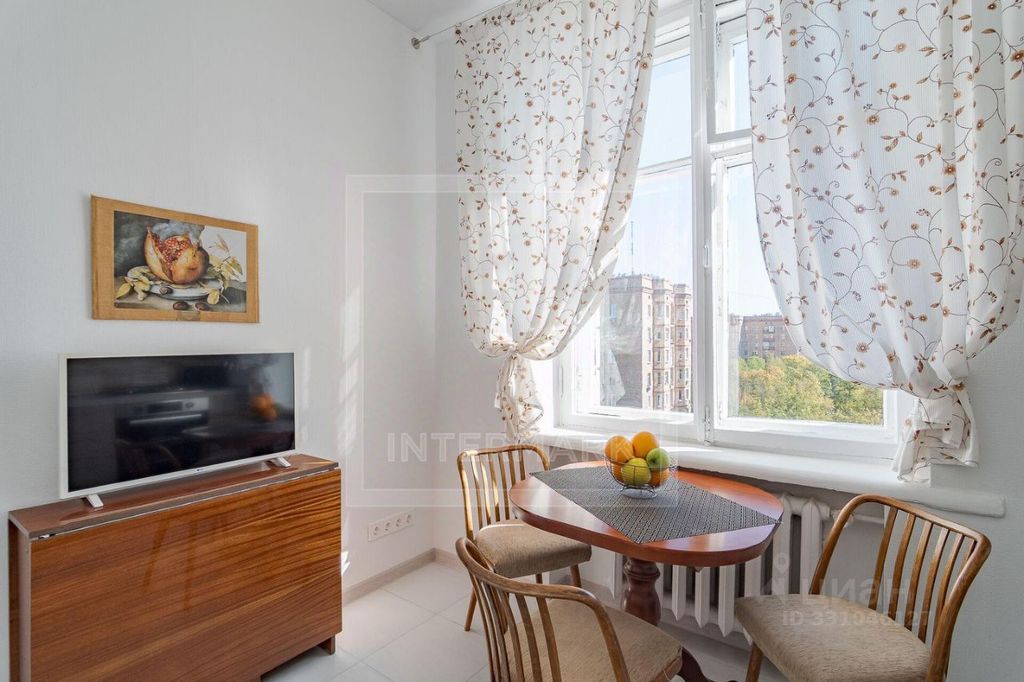 m. Universitet: Apartment, 2-rooms