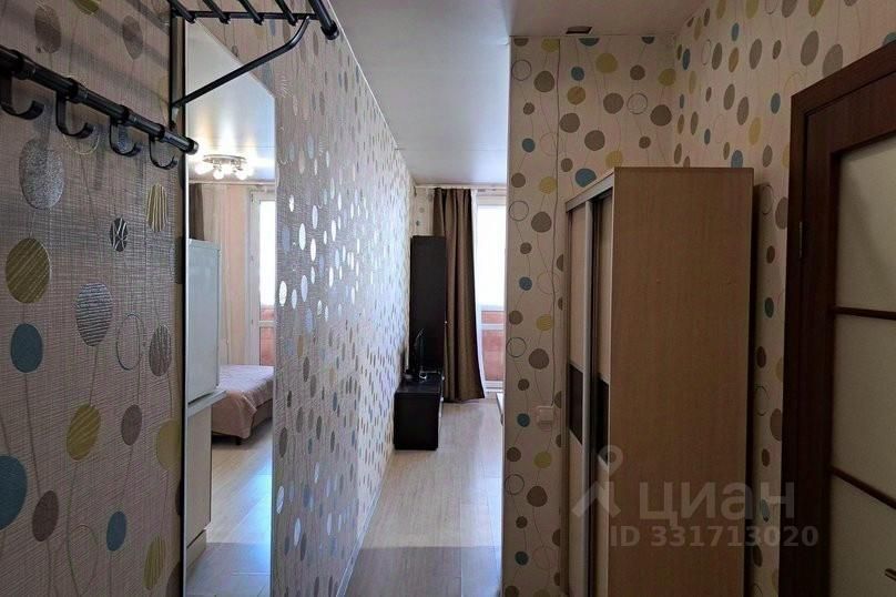 m. Michurinets: Apartment, 1-rooms