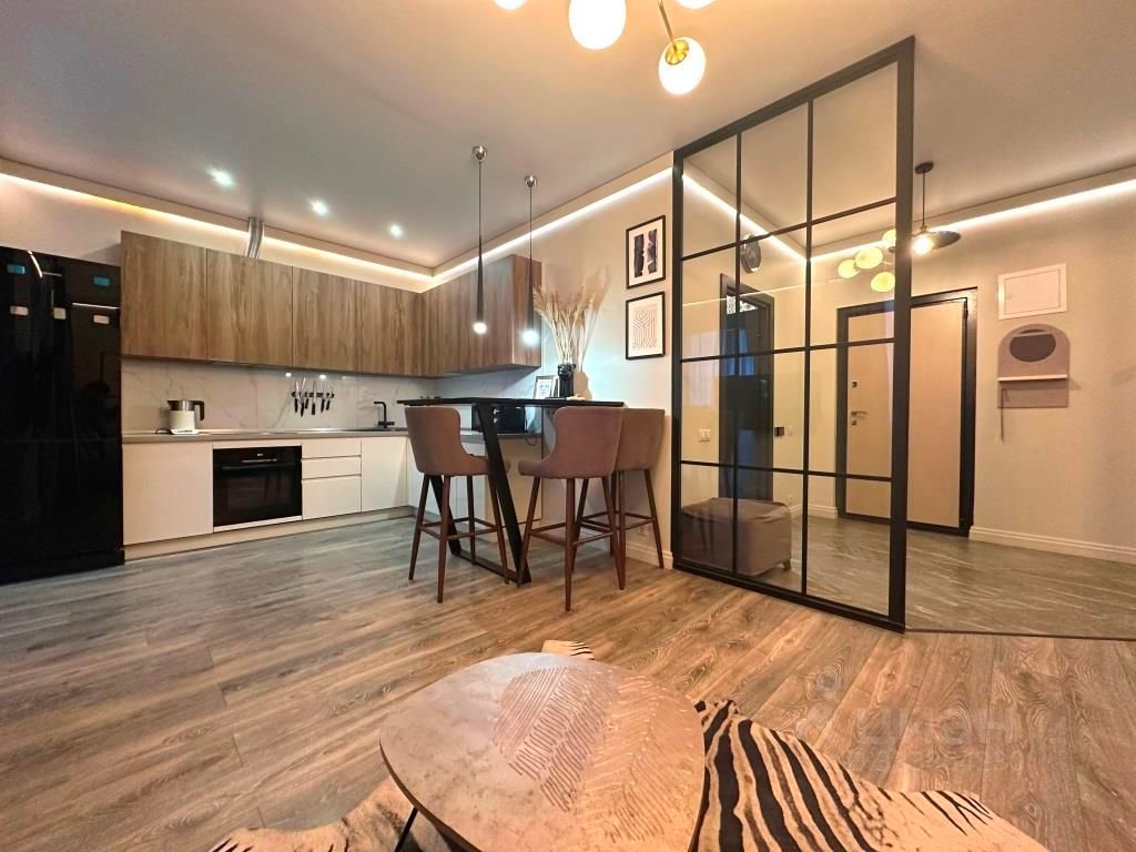 m. Universitet druzhby narodov: Apartment, 2-rooms