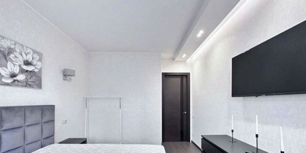 m. Shabolovskaya: Apartment, 2-rooms