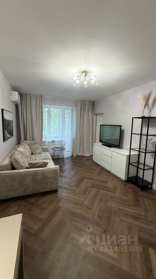 m. Tekstilschiki: Apartment, 2-rooms