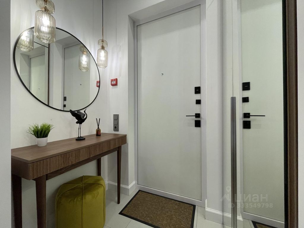 m. Krasnye vorota: Apartment, studio