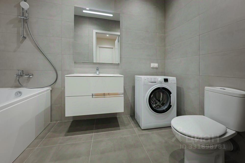 m. Bagrationovskaya: Apartment, studio