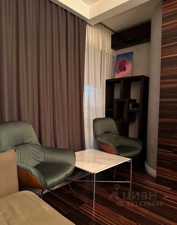 m. Baumanskaya: Apartment, 2-rooms