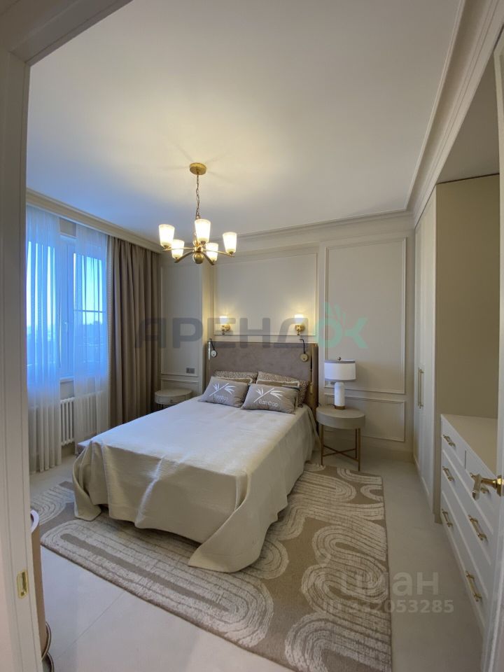 m. Michurinsky prospekt: Apartment, 3-rooms