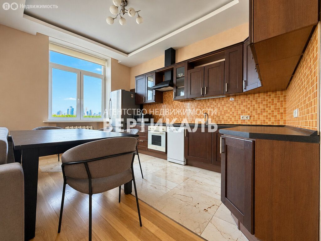 m. Luzhniki: Apartment, 2-rooms