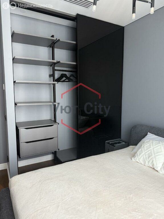 m. Chkalovskaya: Apartment, 2-rooms