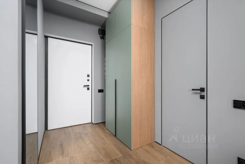 m. Moskva Tovarnaya: Apartment, studio