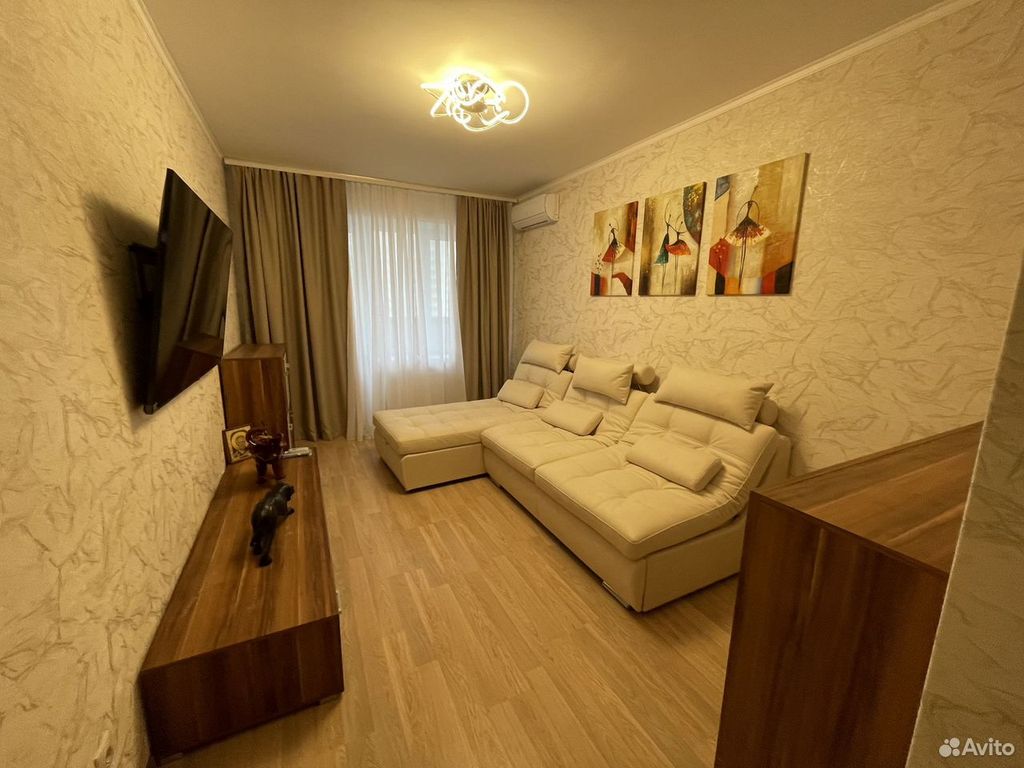 m. Nekrasovka: Apartment, 2-rooms