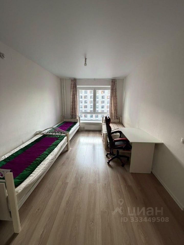 m. Lukhmanovskaya: Apartment, 2-rooms