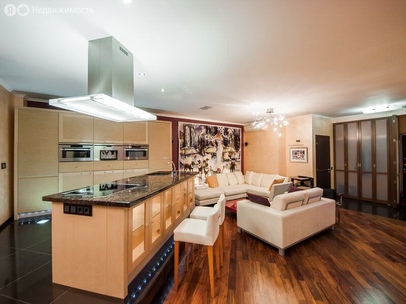m. Akademicheskaya: Apartment, 3-rooms