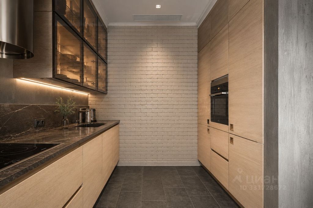 m. Park kultury: Apartment, 4-rooms