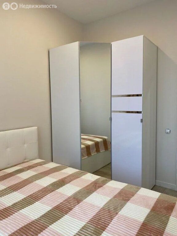 m. Molodezhnaya: Apartment, 1-rooms