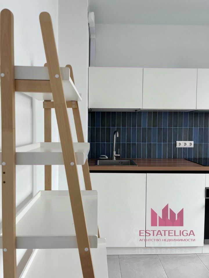 m. Aminyevskaya: Apartment, 2-rooms