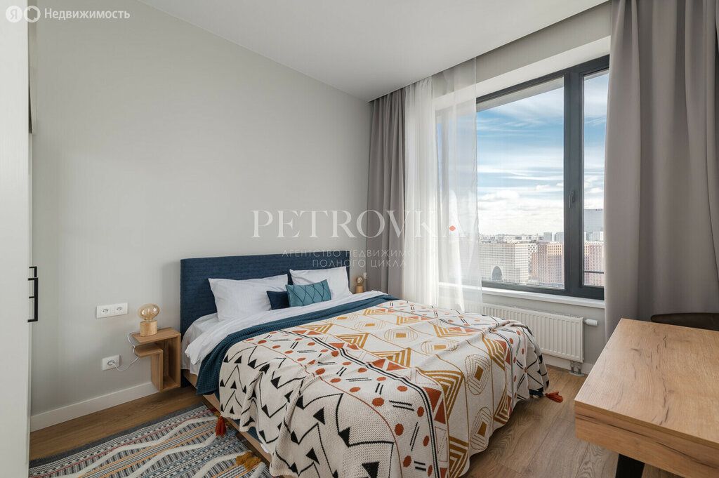m. Verkhnie Kotly: Apartment, 2-rooms