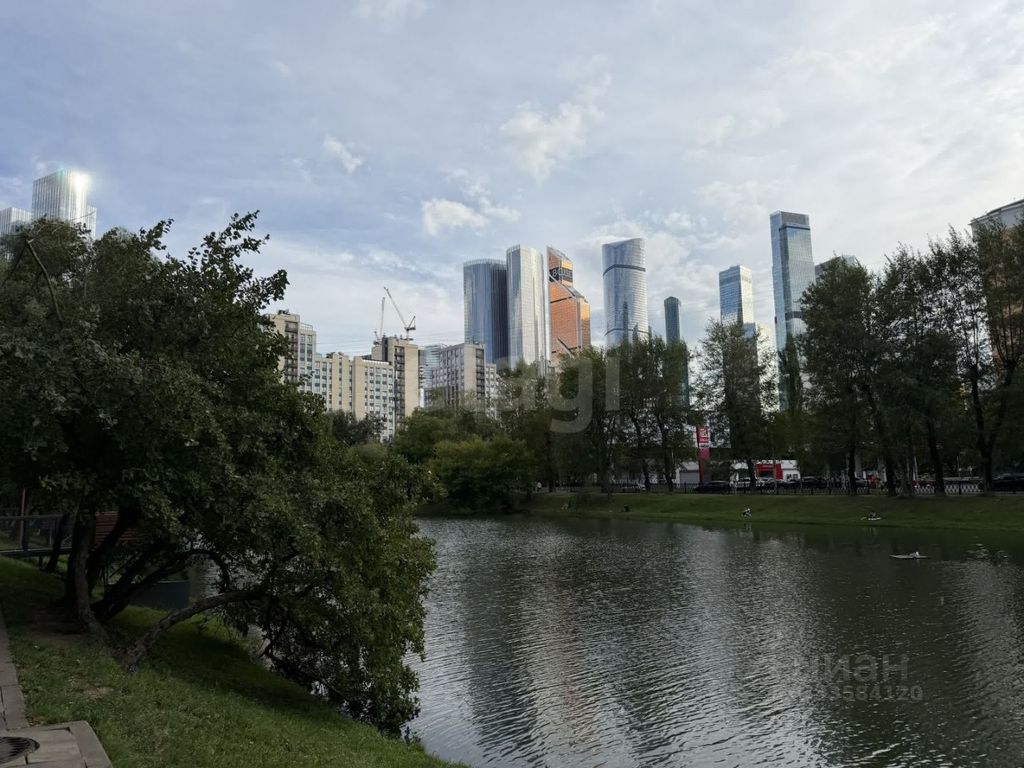 m. Delovoy tsentr (Vystavochnaya): Apartment, 2-rooms