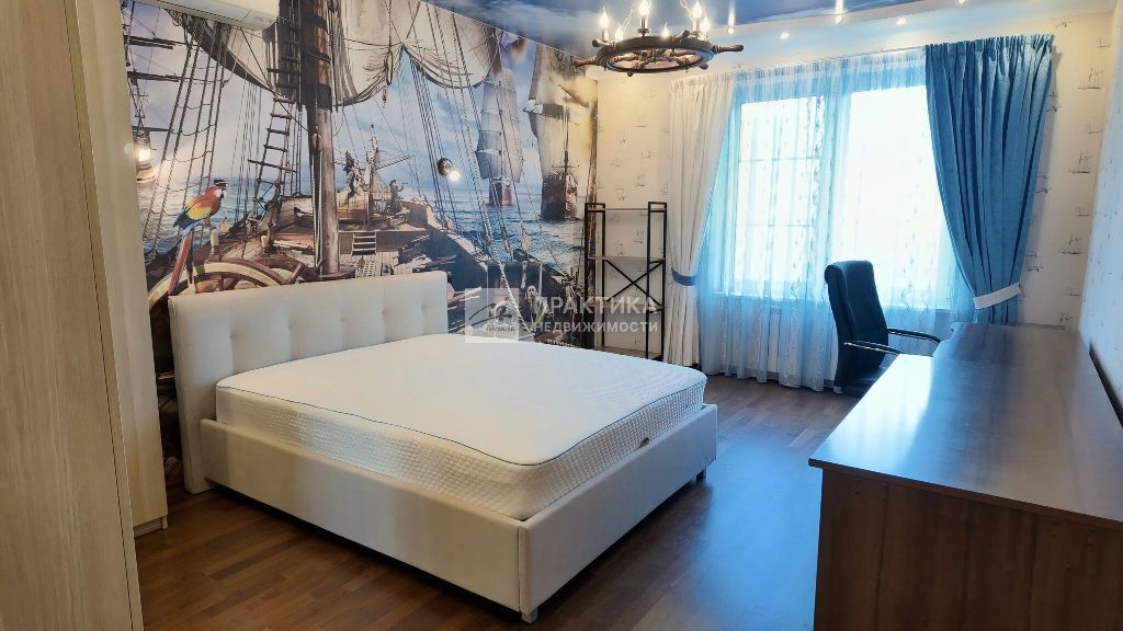 m. Molodezhnaya: Apartment, 3-rooms