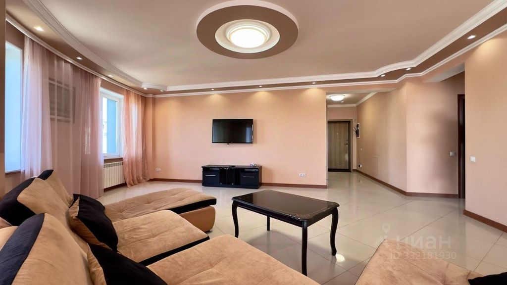 m. Bakovka: Apartment, 3-rooms