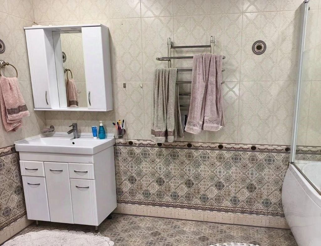 m. Nikolskoe: Apartment, 3-rooms