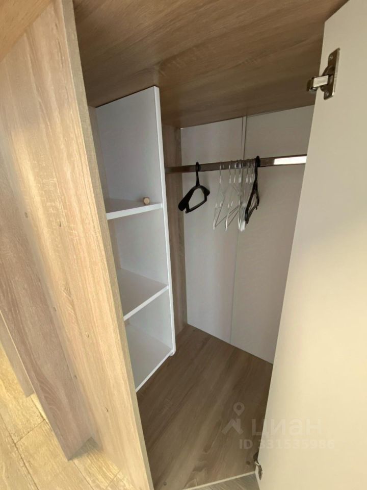 m. Saltykovskaya: Apartment, 3-rooms