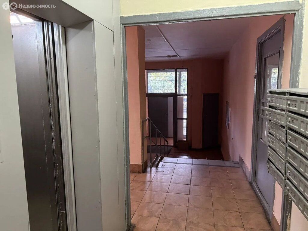 m. Baumanskaya: Apartment, 1-rooms