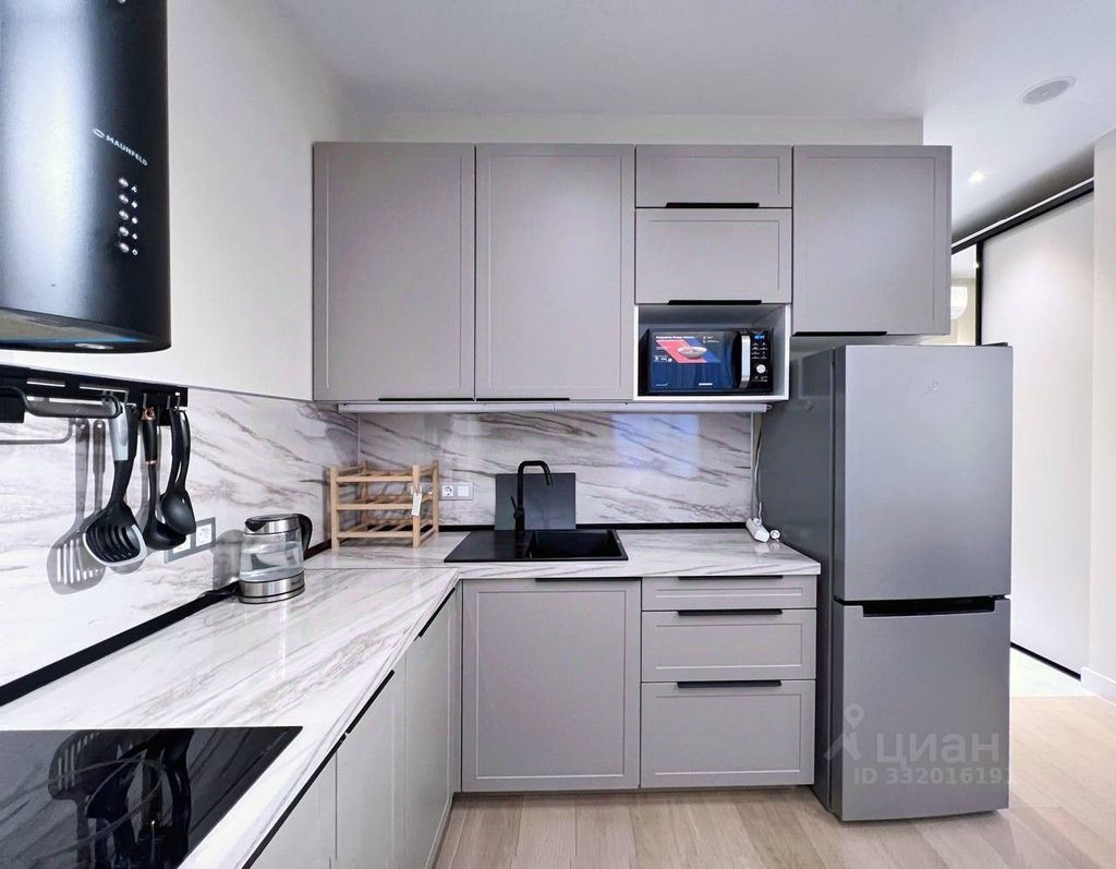 m. Moskva Tovarnaya: Apartment, studio