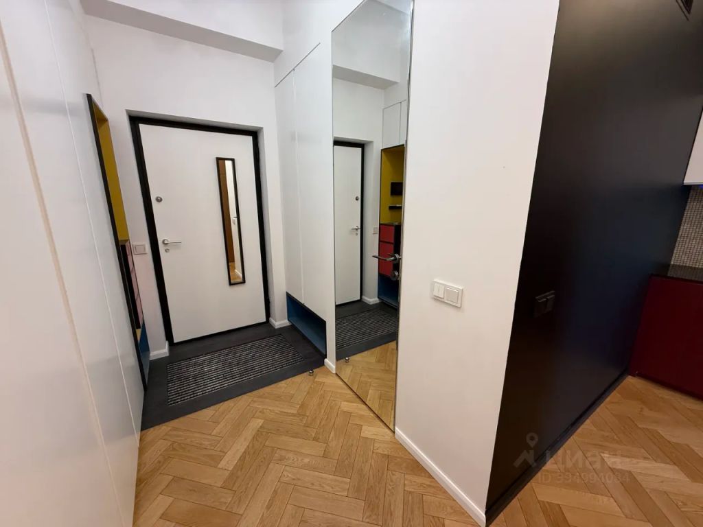 m. Baumanskaya: Apartment, 2-rooms