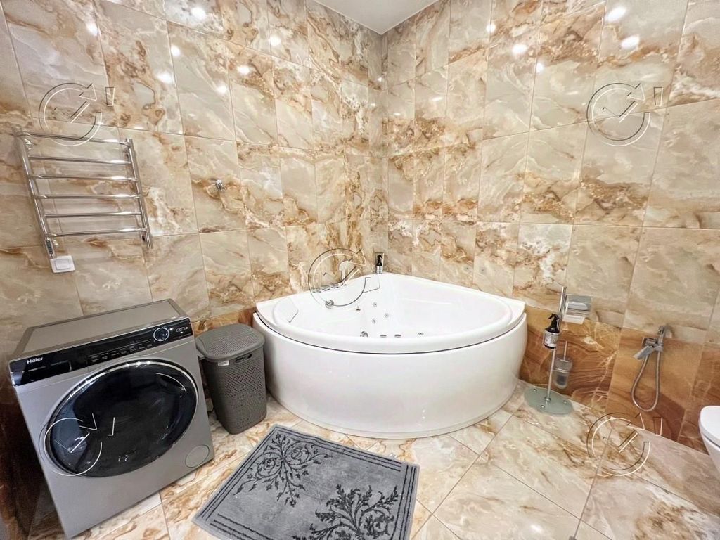 m. Khimki: Apartment, 2-rooms