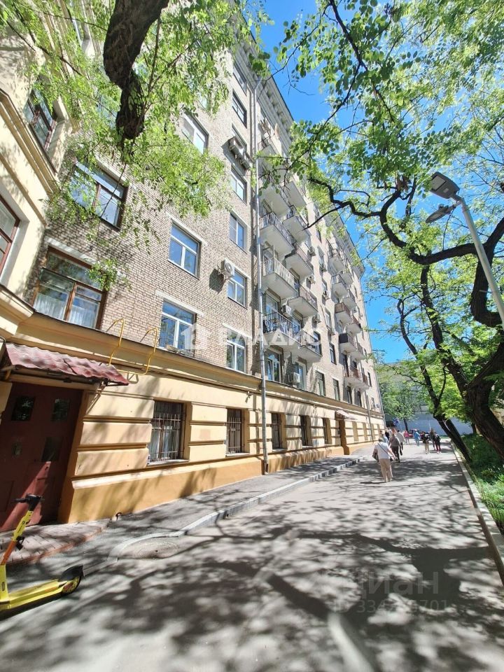 m. Shabolovskaya: Apartment, 2-rooms