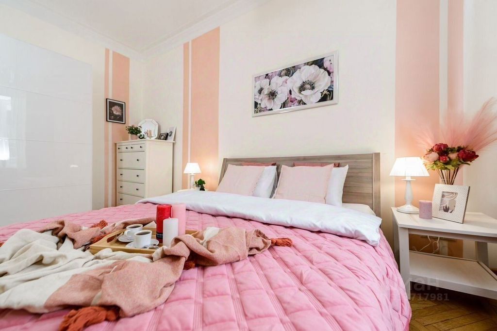 m. Tverskaya: Apartment, 3-rooms
