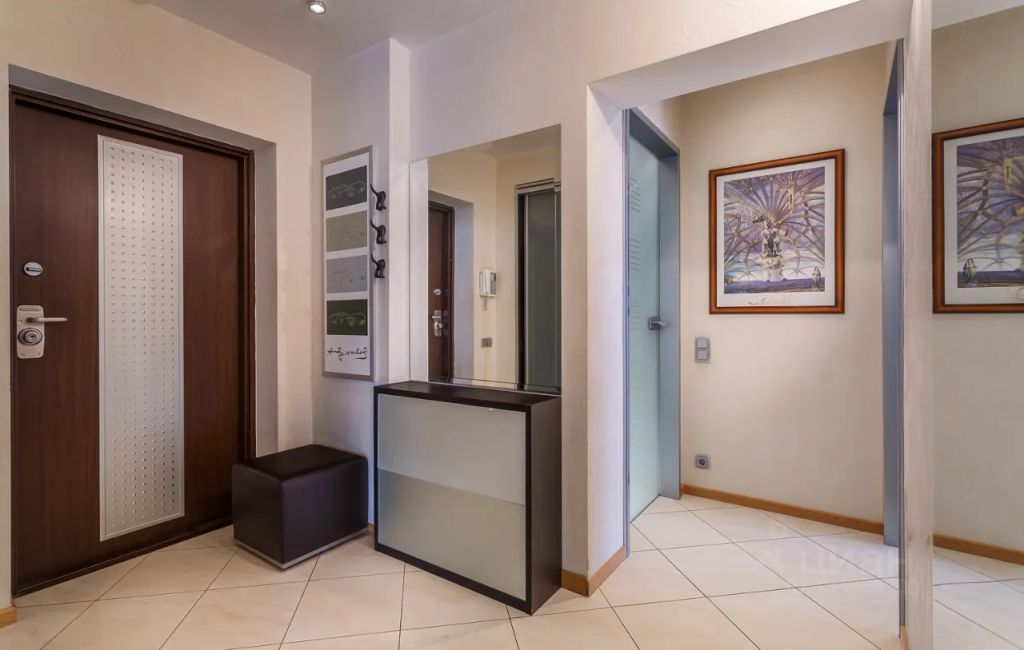 m. Novatorskaya: Apartment, 3-rooms