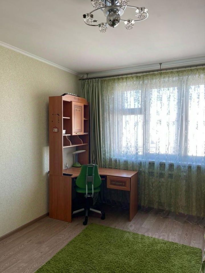 m. Nekrasovka: Apartment, 3-rooms