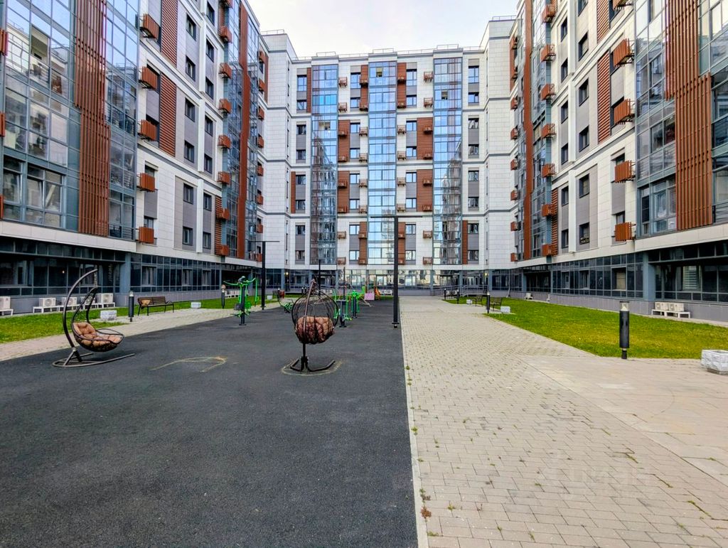 m. ZIL: Apartment, 1-rooms