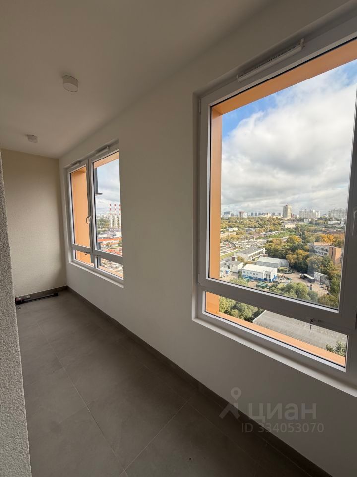 m. Trikotazhnaya: Apartment, 2-rooms