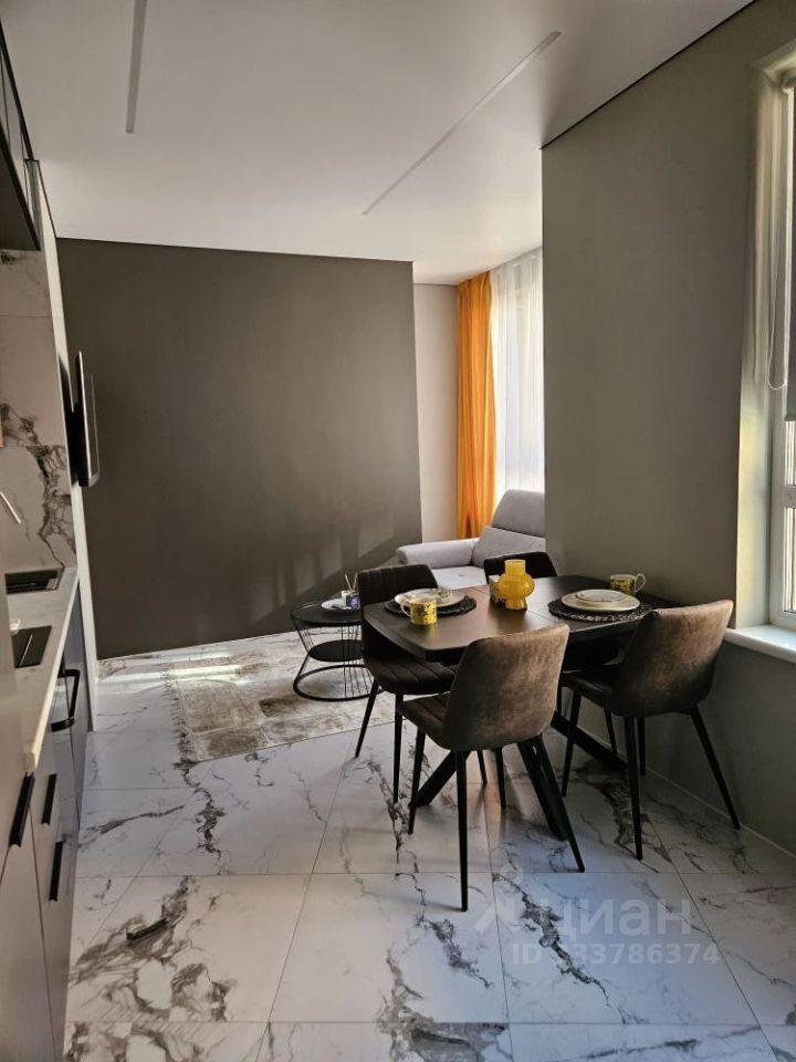 m. Lyublino: Apartment, 1-rooms