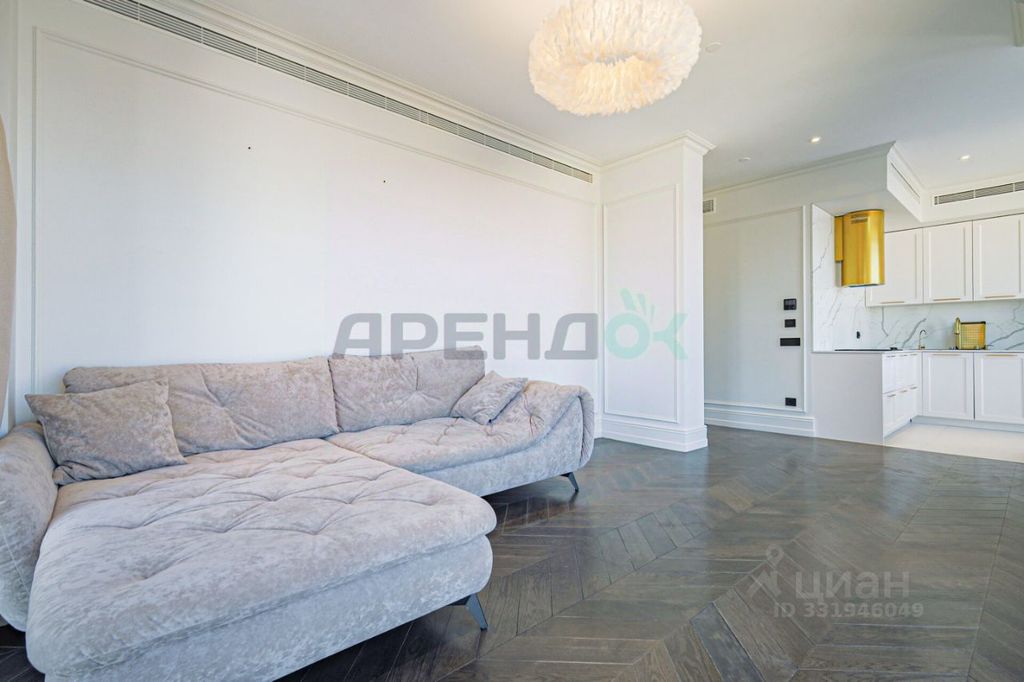 m. Park Pobedy: Apartment, 3-rooms
