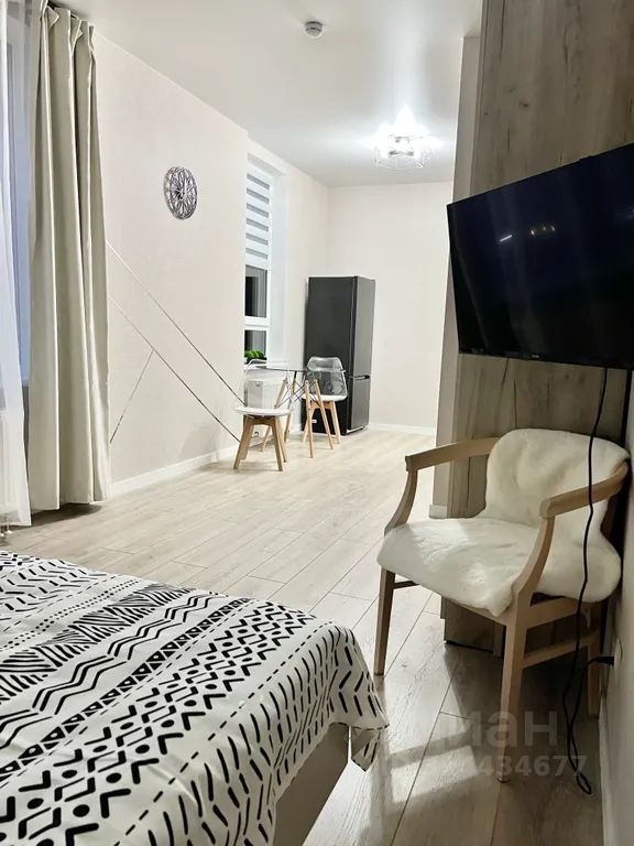 m. Strogino: Apartment, studio