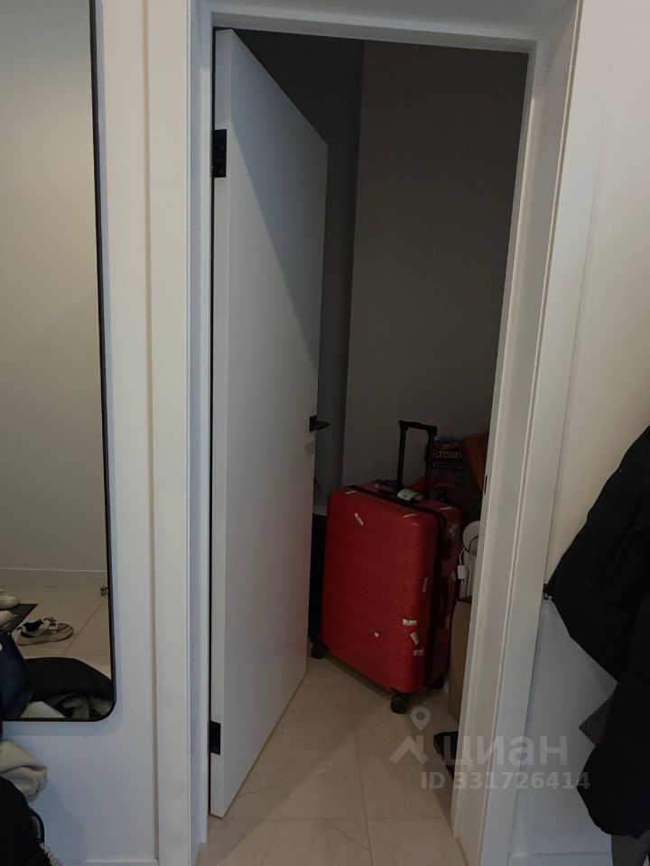 m. Pavshino: Apartment, 1-rooms