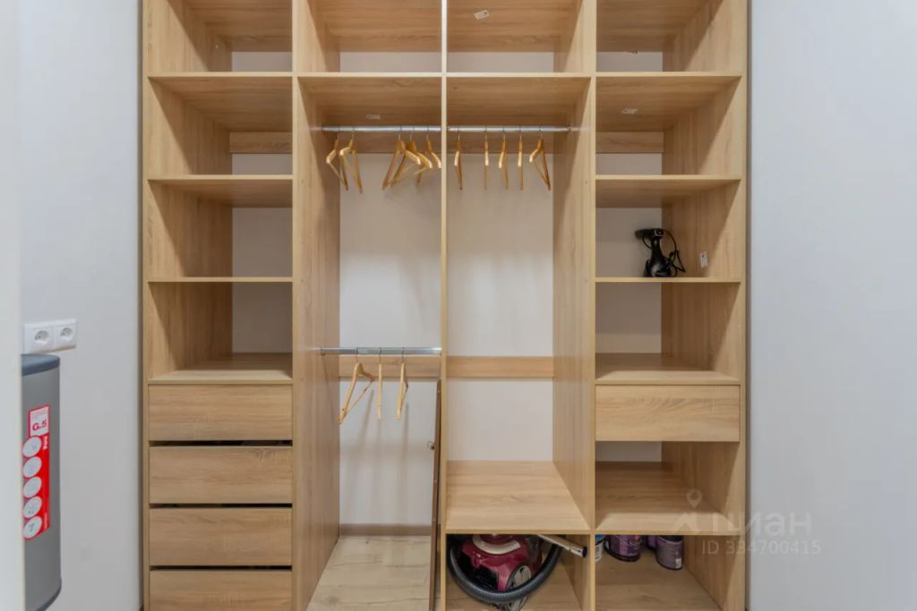 m. Maryina Roscha: Apartment, 2-rooms
