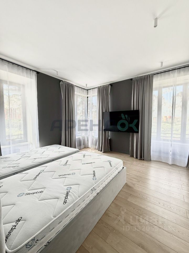 m. Minskaya: Apartment, 3-rooms