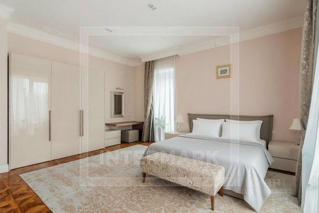 m. Frunzenskaya: Apartment, 4-rooms