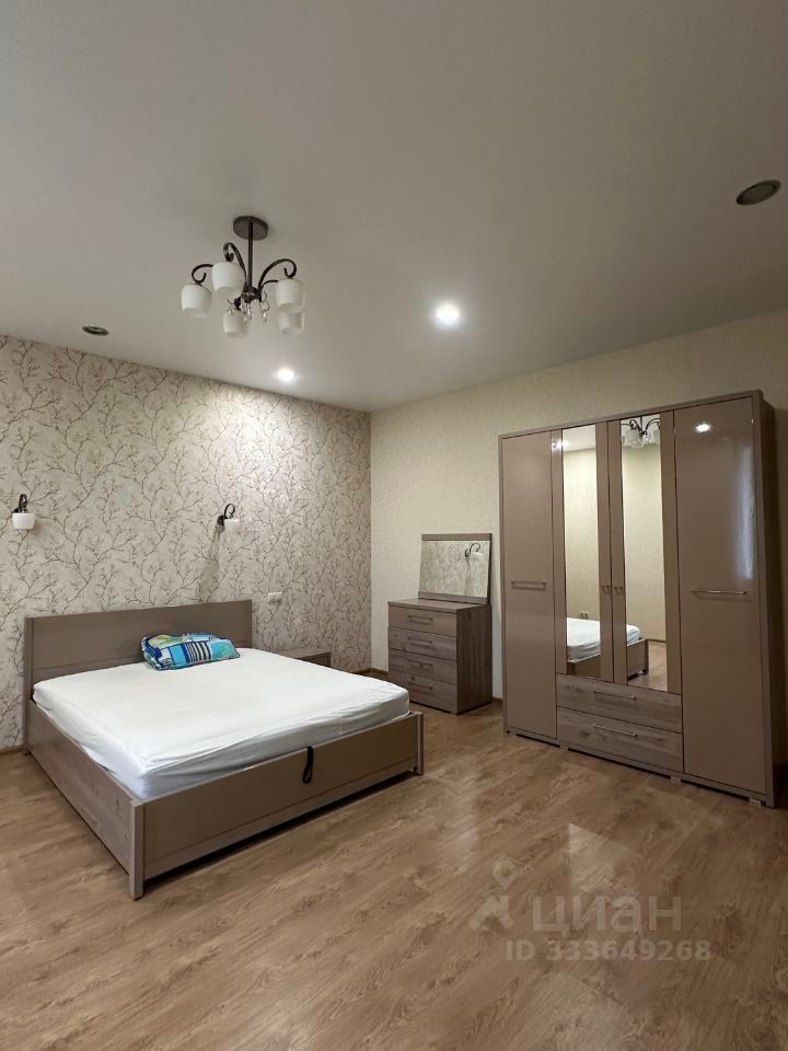 m. Pyatnitskoe shosse: Apartment, 2-rooms