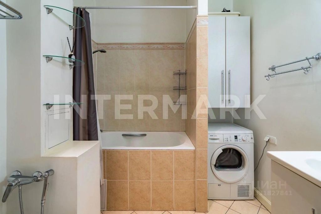 m. Kitay-gorod: Apartment, 4-rooms
