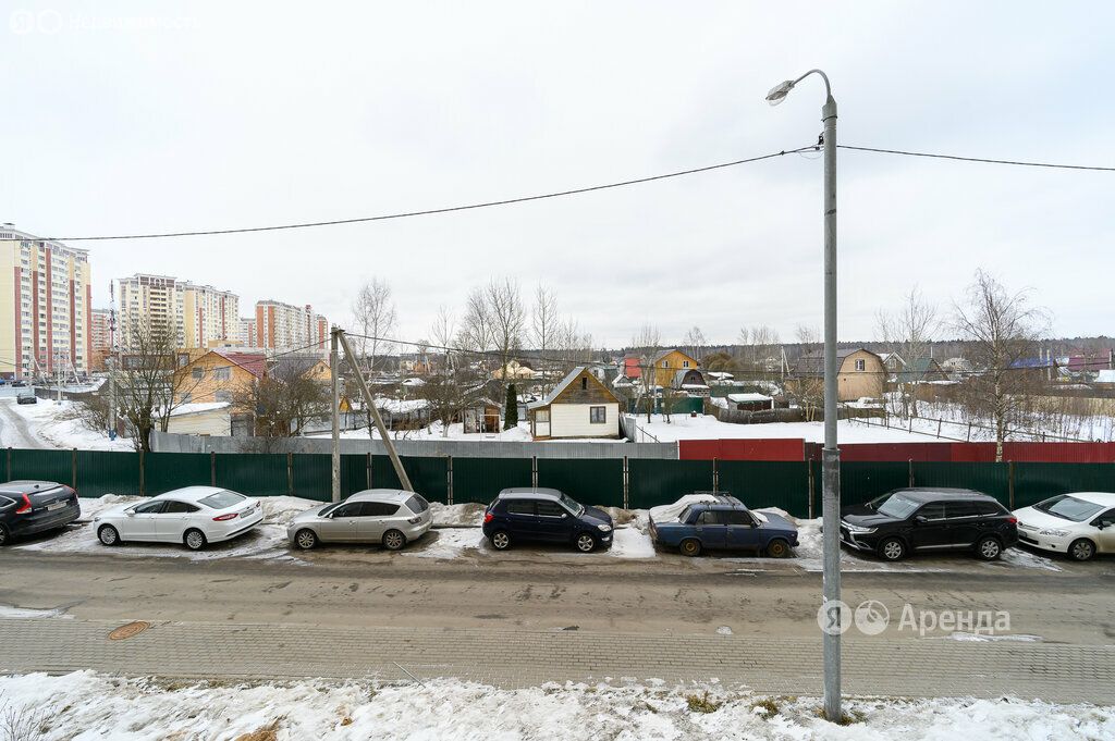 m. Sheremetyevskaya: Apartment, 2-rooms