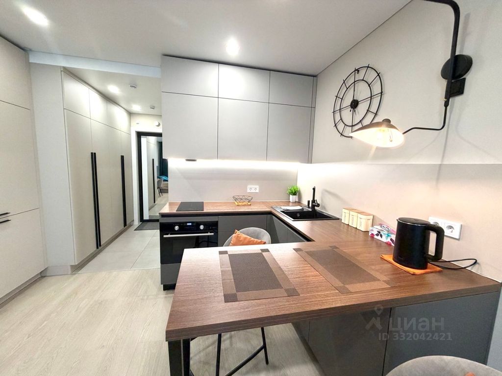 m. Verkhnie Likhobory: Apartment, studio
