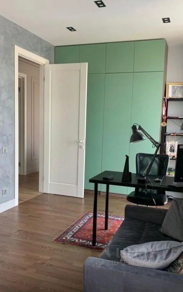 m. Zorge: Apartment, 3-rooms
