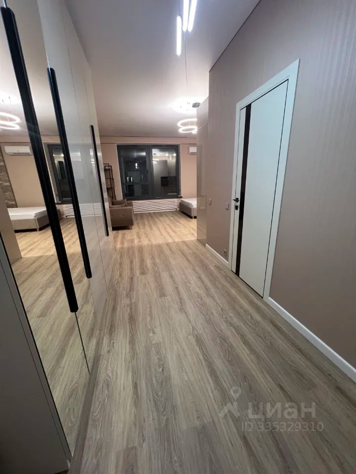 m. Bagrationovskaya: Apartment, studio