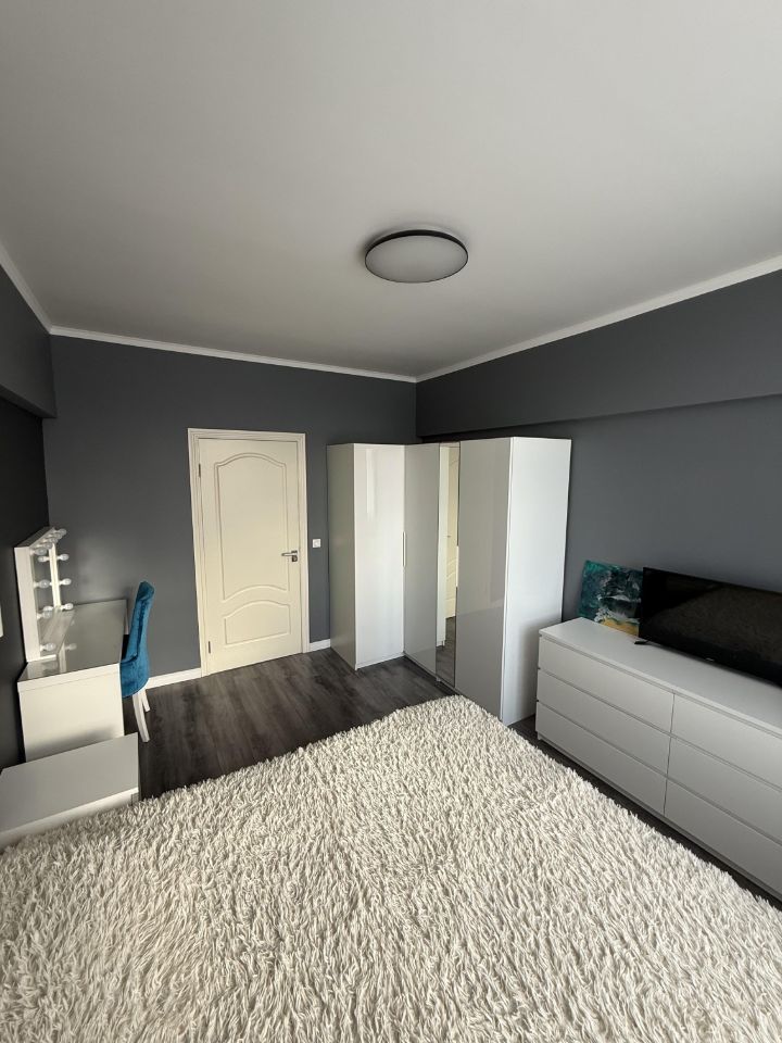 m. Baumanskaya: Apartment, 2-rooms
